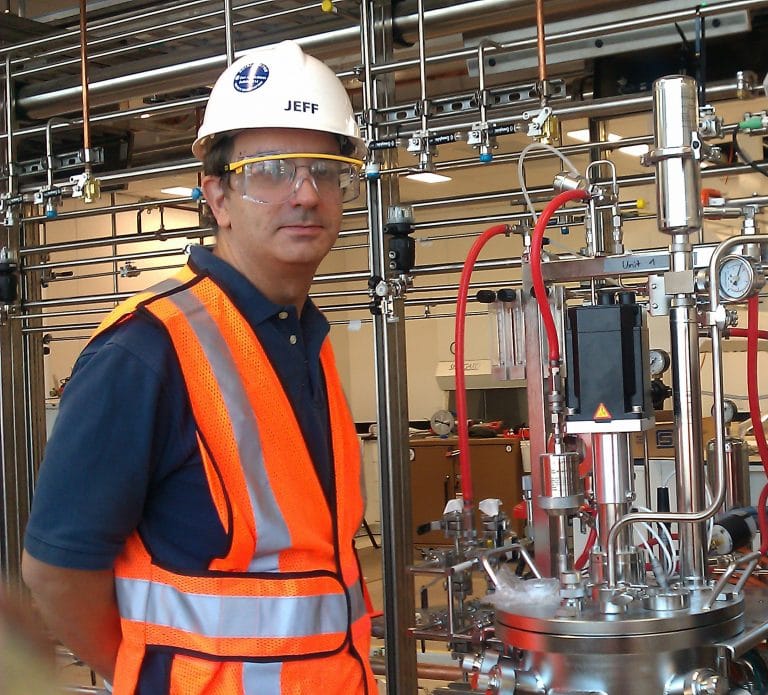 Jeff DeCicco of ILS Automation with a bioreactor