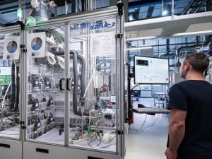 Alicat instruments in fuel cell test stands at ZBT lab